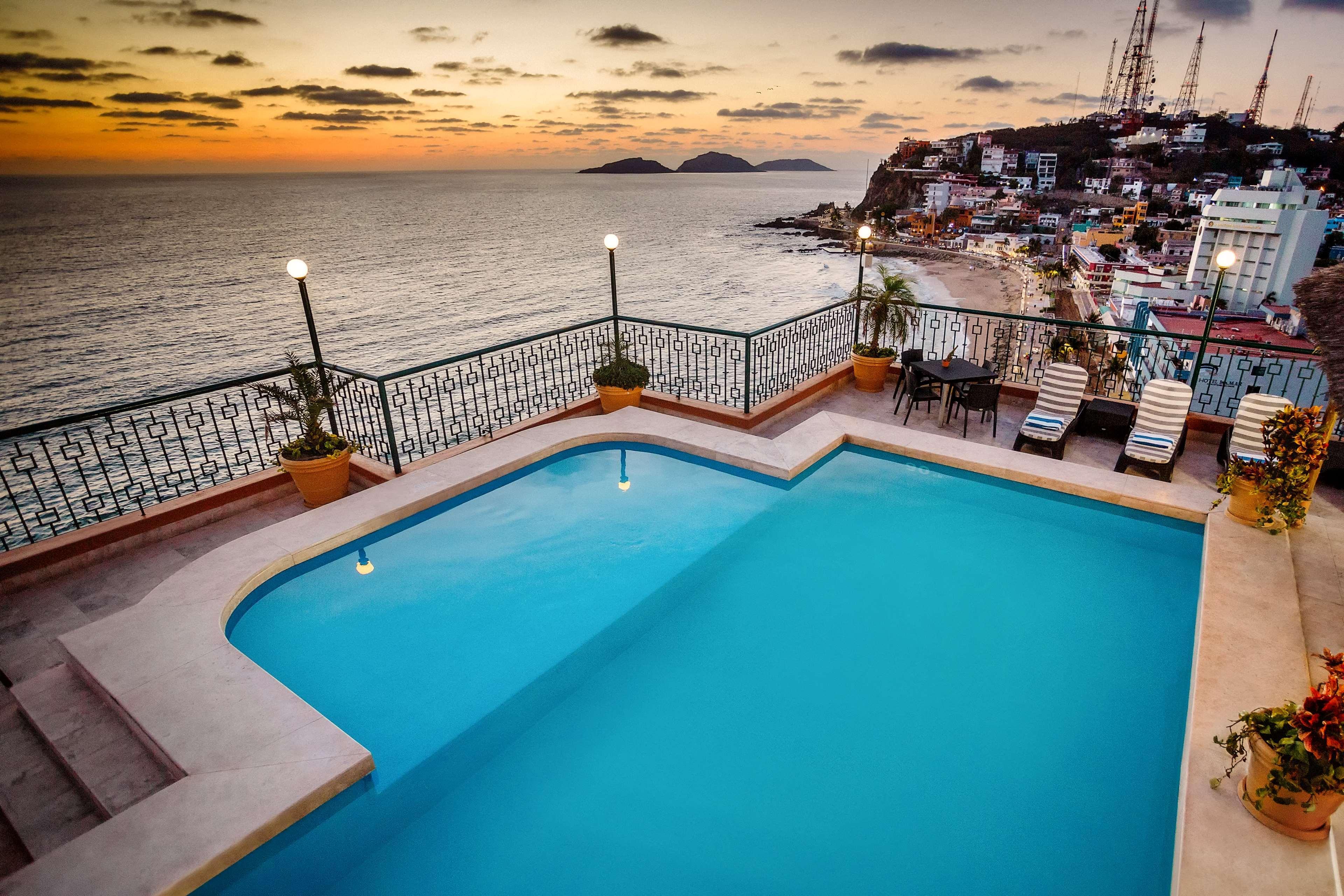 Best Western Posada Freeman Mazatlán Extérieur photo