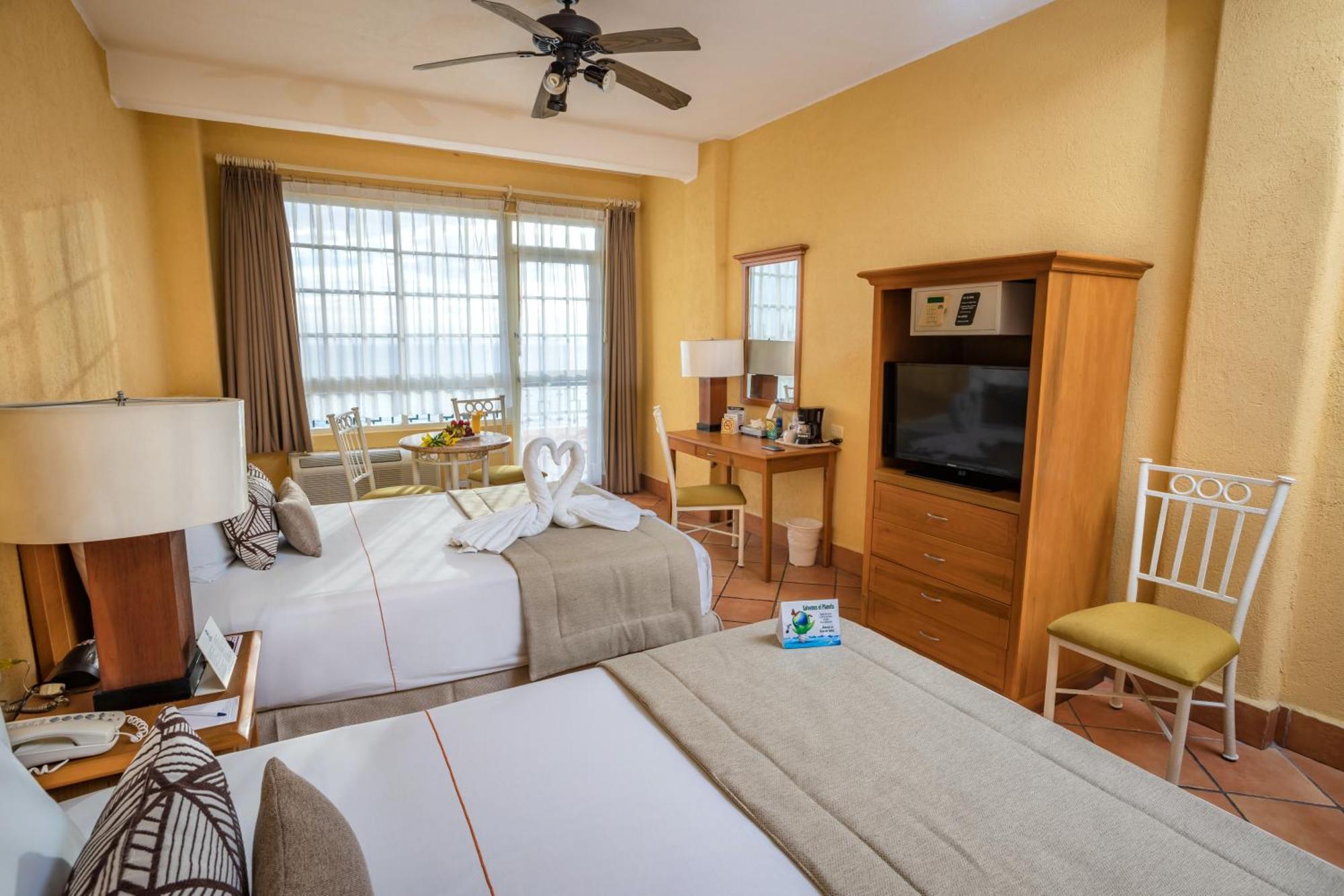 Best Western Posada Freeman Mazatlán Extérieur photo